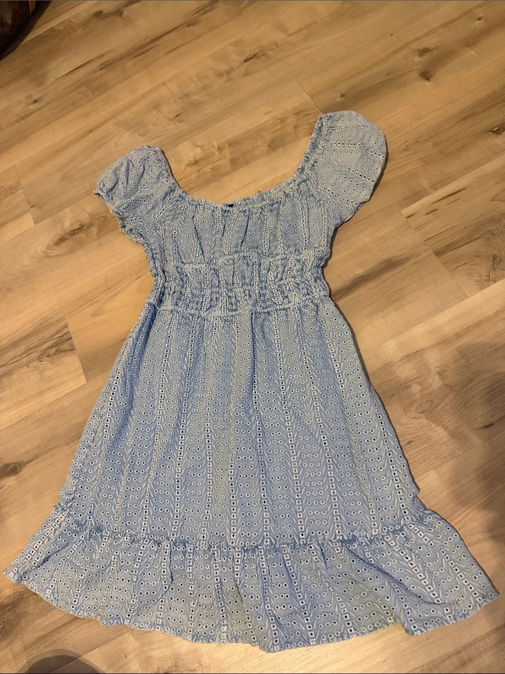 size medium blue textured sim & sam mini dress